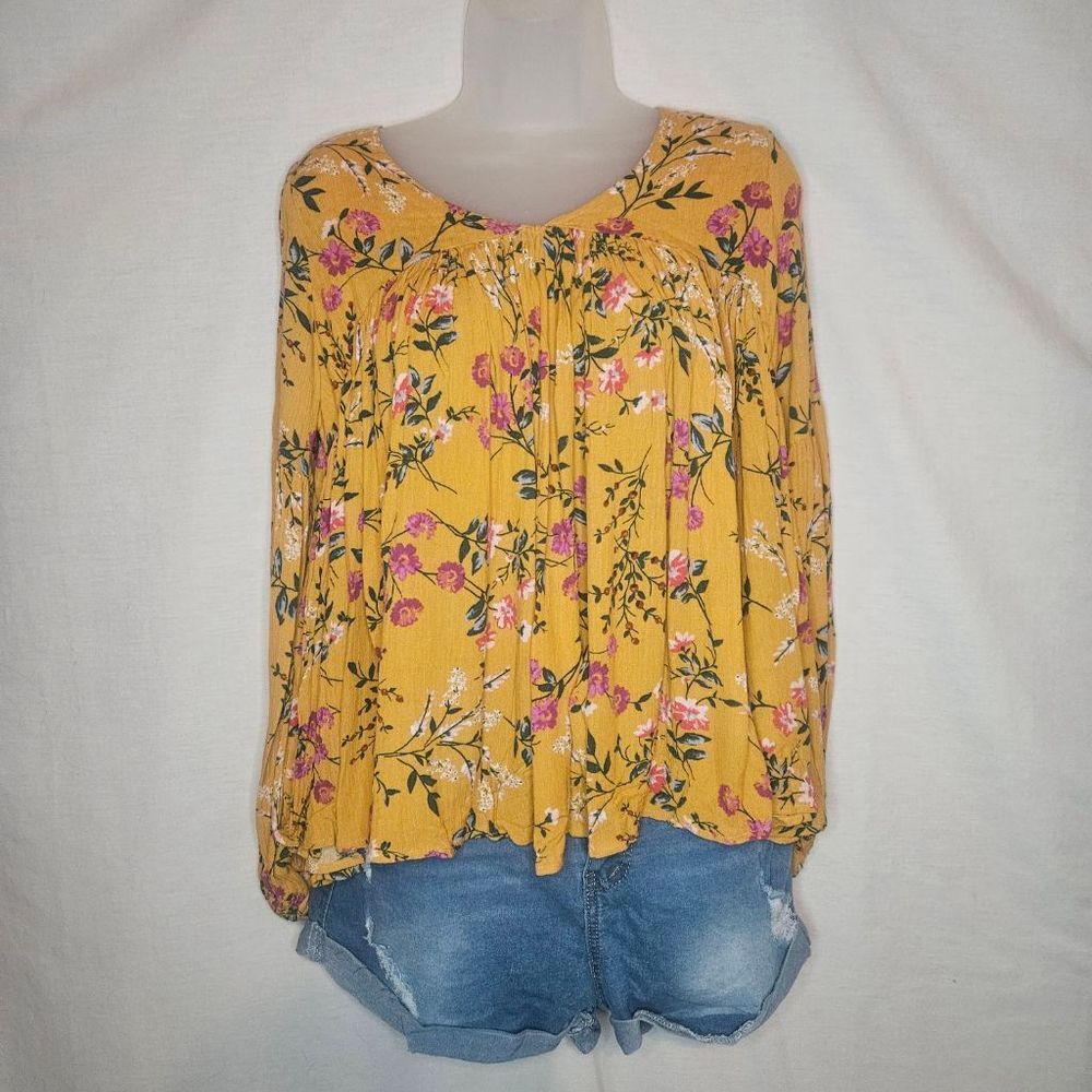 Altar'd State Mustard Swing Floral Cropped Tunic Button Back Blouse PTP 21" Flaw